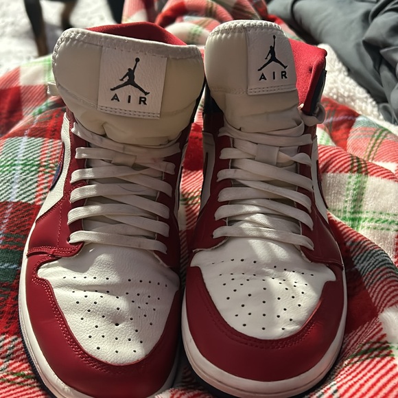 Nike Air Jordan’s - Picture 2 of 6